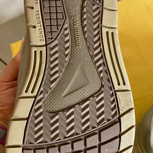 Men’s P.W. Minor Velcro Sneakers - Picture 11 of 16